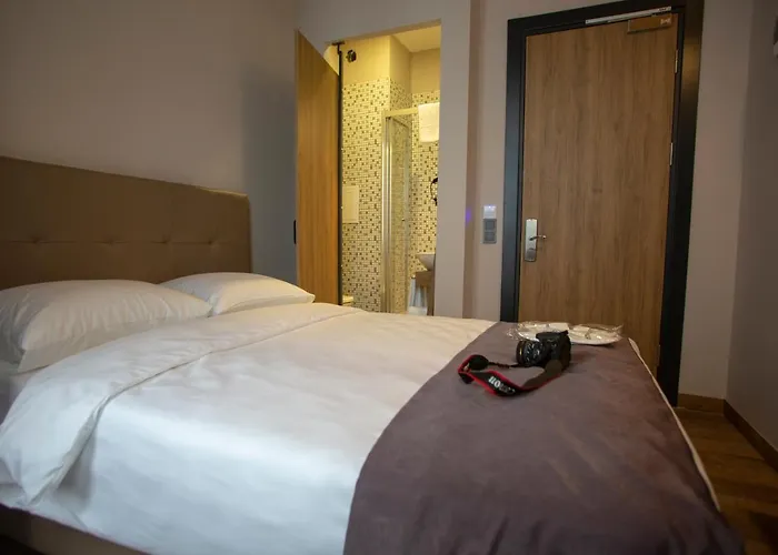 Jurnal Hotel